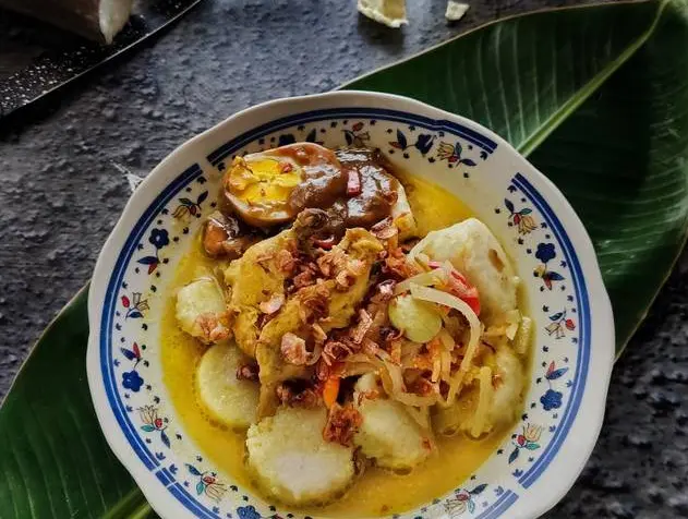 Lontong sayur